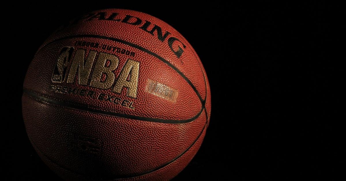 (DKNG), (PDYPY) - DraftKings Mendaratkan Kemitraan Dengan Turner Sports, FanDuel Nets NBA Deal